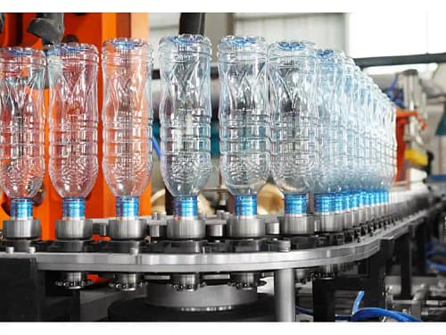 High-speed PET Blow Molding Machine SVB-6C70 High-speed PET Blow Molding Machine SVB-6C70