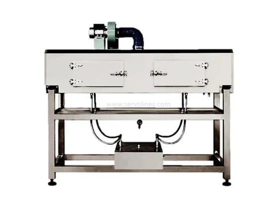 High-speed shrink sleeve labeling machine SVL-300 High-speed shrink sleeve labeling machine SVL-300